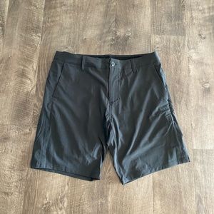 Vuori Aim Short (Size 32)